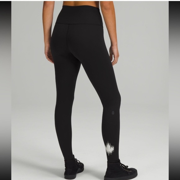 Lululemon Wunder Train Tight 28” size 8 - Picture 1 of 4